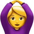 🙆‍♀️ Wanita dengan Gestur Setuju Apple