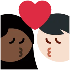 👩🏻‍❤️‍💋‍👨🏿 Berciuman Wanita dengan Pria Warna Kulit Cerah dengan Warna Kulit Gelap Twitter