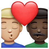 👨🏼‍❤️‍💋‍👨🏿 Berciuman Pria dengan Pria Warna Kulit Cerah Sedang dengan Warna Kulit Gelap WhatsApp