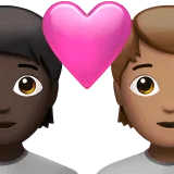 🧑🏿‍❤️‍🧑🏽 Pasangan dengan Hati Warna Kulit Gelap dengan Warna Kulit Sedang Apple