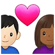 👩🏾‍❤️‍👨🏻 Pasangan dengan Hati Wanita dengan Pria Warna Kulit Gelap Sedang dengan Warna Kulit Cerah Samsung
