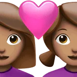 👩🏽‍❤️‍👩🏽 Pasangan dengan Hati Wanita dengan Wanita Warna Kulit Sedang Apple