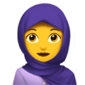 🧕 Wanita dengan Kerudung Apple