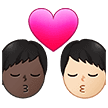 👨🏿‍❤️‍💋‍👨🏻 Berciuman Pria dengan Pria Warna Kulit Gelap dengan Warna Kulit Cerah Samsung