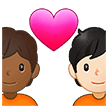 🧑🏾‍❤️‍🧑🏻 Pasangan dengan Hati Warna Kulit Gelap Sedang dengan Warna Kulit Cerah Samsung