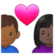 👩🏿‍❤️‍👨🏾 Pasangan dengan Hati Wanita dengan Pria Warna Kulit Gelap dengan Warna Kulit Gelap Sedang Samsung